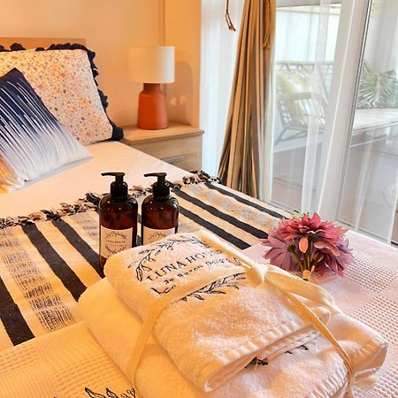 Luna House بودفا المظهر الخارجي الصورة